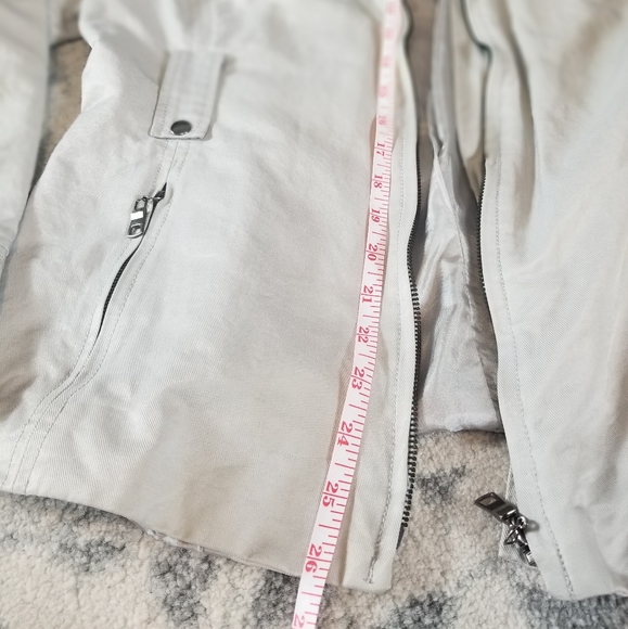 Teaberry Jacket - Picture 4 of 4